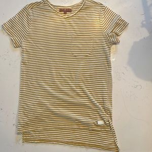 7 For all mankind tshirt